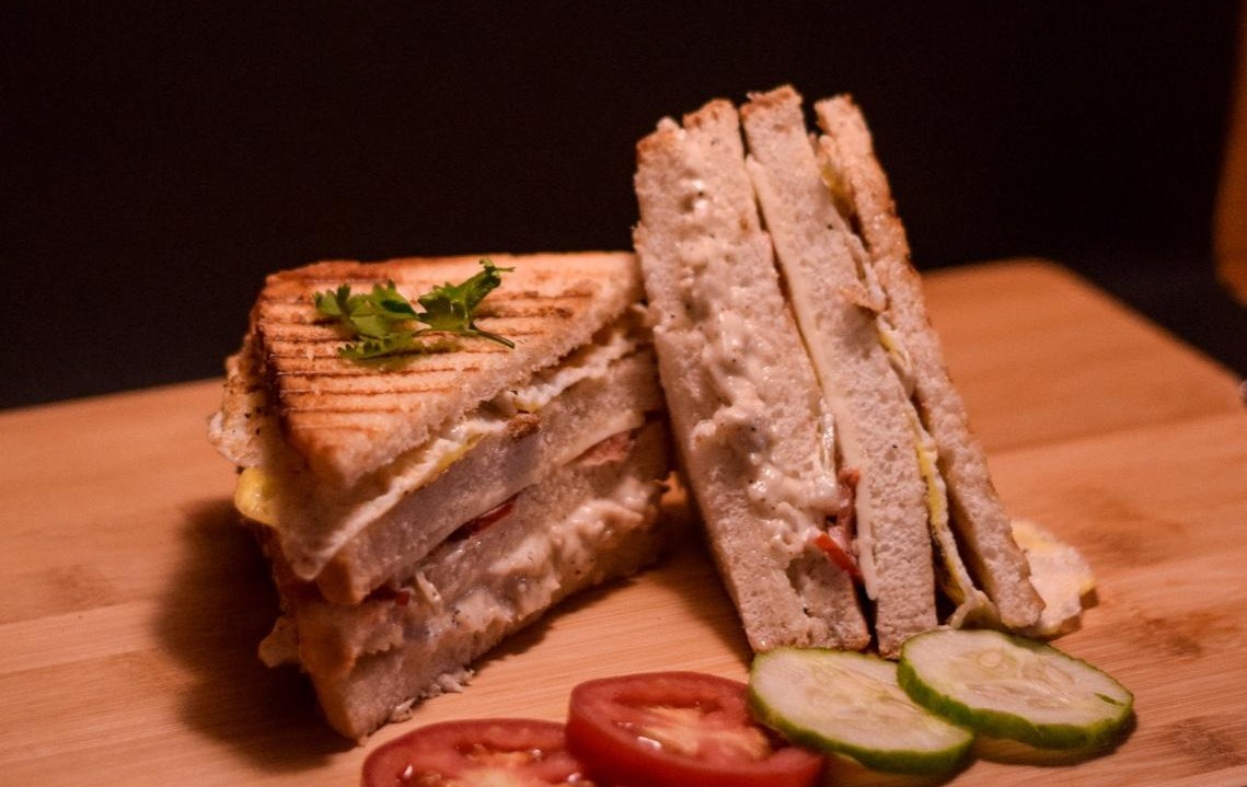 Grilled Chicken Club Sandwich